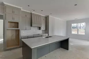 8155 Heardsville Ct, Cumming, GA 30028 - Photo 10