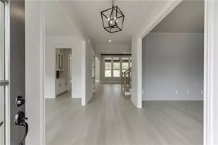 8165 Heardsville Ct, Cumming, GA 30028 - Photo 4