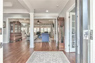 6404 Falling Water Ln, Hoschton, GA 30548 - Photo 6