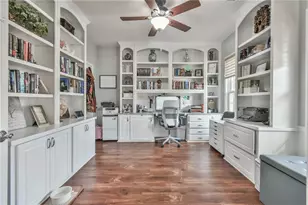 6404 Falling Water Ln, Hoschton, GA 30548 - Photo 8