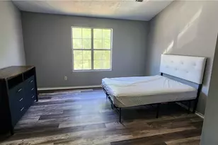 486 Prince of Wales, Stone Mountain, GA 30083 - Photo 4