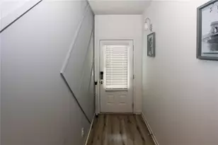 7488 Knoll Hollow Rd, Lithonia, GA 30058 - Photo 2