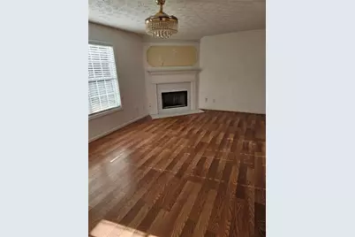 2315 Oakland Spring Drive, Snellville, GA 30039 - Photo 4