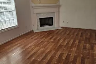 2315 Oakland Spring Dr, Snellville, GA 30039 - Photo 4