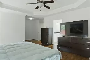 1929 Brantley Walk Ln, Atlanta, GA 30318 - Photo 14