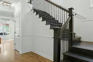 1929 Brantley Walk Ln, Atlanta, GA 30318 - Photo 6