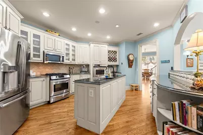1930 Marina Way, Buford, GA 30518 - Photo 18