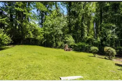 1827 Joseph E Boone Boulevard NW, Atlanta, GA 30314 - Photo 2