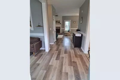 366 Silverthorn Drive NW, Marietta, GA 30064 - Photo 2