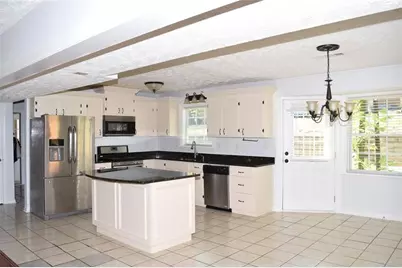 2554 Red Barn Road SW, Marietta, GA 30064 - Photo 12