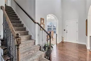 2722 Dayview Ln, Atlanta, GA 30331 - Photo 2
