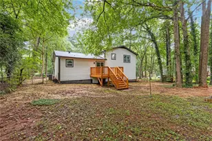 1097 Wildwood Ln, Lawrenceville, GA 30046 - Photo 4