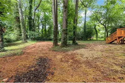 1097 Wildwood Lane, Lawrenceville, GA 30046 - Photo 20