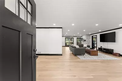 6147 Dahlonega Highway, Clermont, GA 30527 - Photo 8