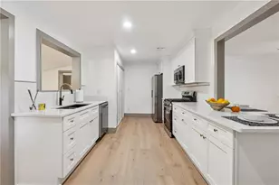 2010 Glenroy Dr SE, Smyrna, GA 30080 - Photo 10