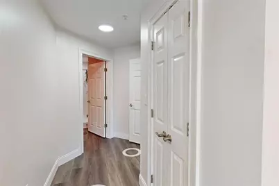 3275 Lenox Road NE #413, Atlanta, GA 30324 - Photo 26