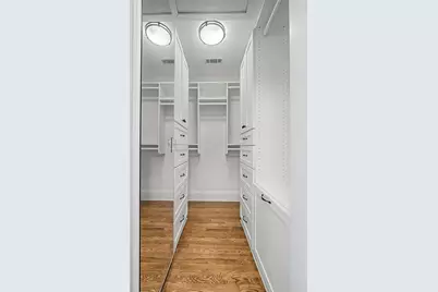 3819 N Stratford Road NE, Atlanta, GA 30342 - Photo 32