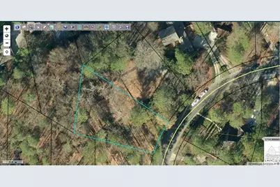 502 Old Harbor Drive, Sandy Springs, GA 30328 - Photo 2