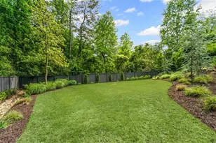 735 Glenairy Dr, Atlanta, GA 30328 - Photo 88