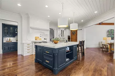 735 Glenairy Drive, Atlanta, GA 30328 - Photo 18