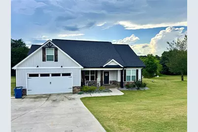 170 Willow Haven Street SE, Calhoun, GA 30701 - Photo 1