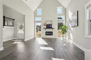 181 Eagle Glen Dr, Woodstock, GA 30189 - Photo 4