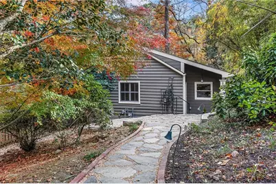 421 Emory Drive NE, Atlanta, GA 30307 - Photo 2