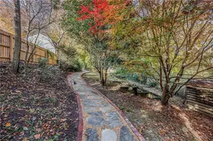 421 Emory Dr NE, Atlanta, GA 30307 - Photo 38