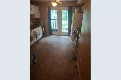 173 Willow Stream Court, Roswell, GA 30076 - Photo 2