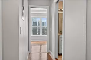 3334 Peachtree Rd NE, Atlanta, GA 30326 - Photo 18