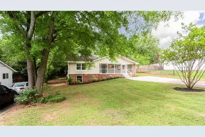 848 East Avenue, Scottdale, GA 30079 - Photo 4