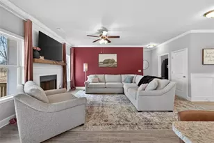 140 Hawthorn Ln, Covington, GA 30014 - Photo 22