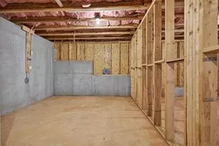 140 Hawthorn Ln, Covington, GA 30014 - Photo 56