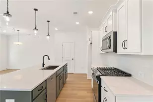 667 Sunstone Ln, Lawrenceville, GA 30043 - Photo 8