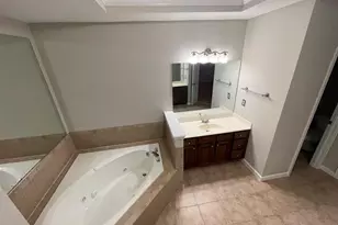 12785 Doe Dr, Alpharetta, GA 30004 - Photo 14