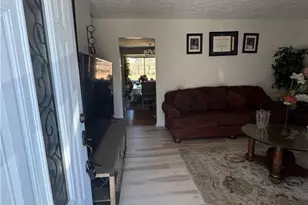 1338 Hoy Taylor Dr, Norcross, GA 30093 - Photo 4