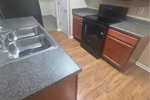 381 Double Creek Dr, Lawrenceville, GA 30045 - Photo 6