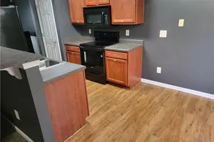 381 Double Creek Dr, Lawrenceville, GA 30045 - Photo 6