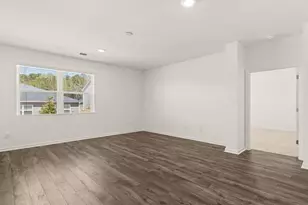 8577 Secretariat Dr, Lithonia, GA 30058 - Photo 12