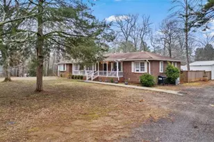 1218 Waddell St, Bremen, GA 30110 - Photo 2