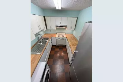 2479 Peachtree Road NE #1103, Atlanta, GA 30305 - Photo 10