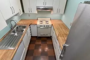 2479 Peachtree Rd NE, Atlanta, GA 30305 - Photo 10