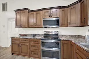 210 Madison Dr SW, Calhoun, GA 30701 - Photo 14