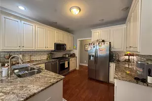 231 N Lakeshore Dr, Carrollton, GA 30117 - Photo 18