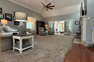 231 N Lakeshore Dr, Carrollton, GA 30117 - Photo 6