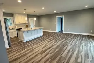 2043 Juanita St, Decatur, GA 30032 - Photo 2