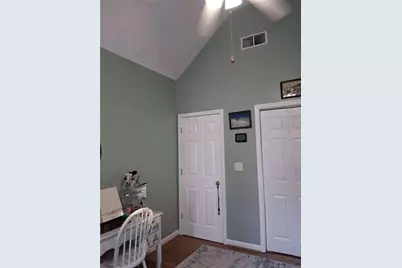 915 Charleston Court, Gainesville, GA 30501 - Photo 38