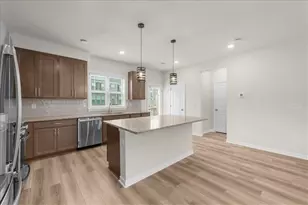 1570 Halbrook Pl SW, Marietta, GA 30008 - Photo 18