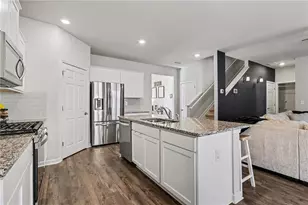 2972 Hawthorn Farm Blvd, Loganville, GA 30052 - Photo 6