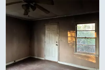 606 E Wall Street E, Griffin, GA 30223 - Photo 18